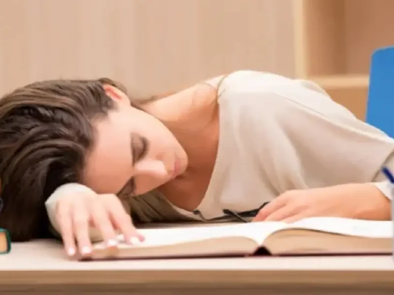 how i sleep at night knowing l'm failing all my cl - tymoff