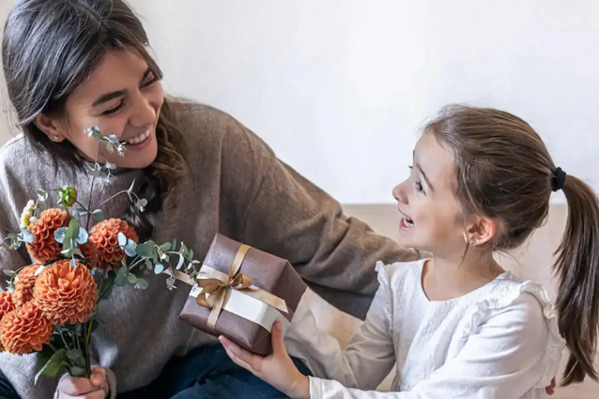 lookwhatmomfound giveaways